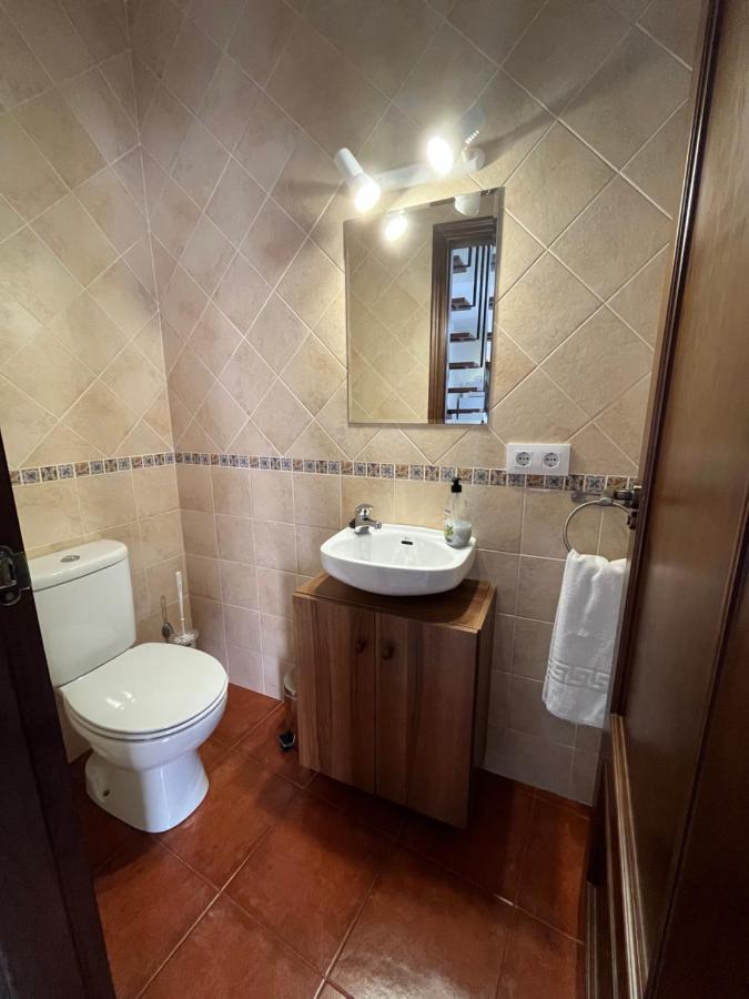 Casa Rural Las Pelliquerinas Almoharin ภายนอก รูปภาพ