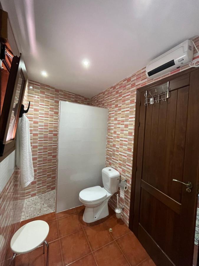 Casa Rural Las Pelliquerinas Almoharin ภายนอก รูปภาพ
