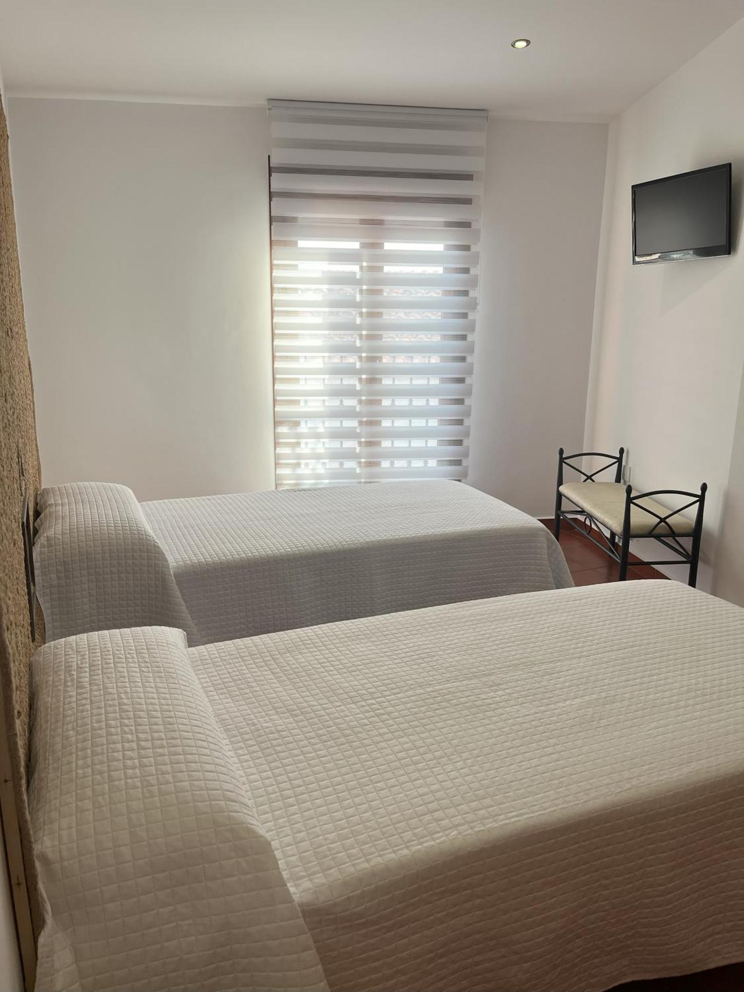 Casa Rural Las Pelliquerinas Almoharin ภายนอก รูปภาพ